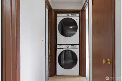 361 Earlington Avenue SW, Renton, WA 98057 - Photo 29