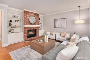 16651 Northup (Private Lane) Way, Bellevue, WA 98008 - Photo 11