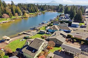 5322 S Island Dr E, Bonney Lake, WA 98391 - Photo 37