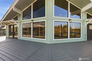 5322 S Island Dr E, Bonney Lake, WA 98391 - Photo 31