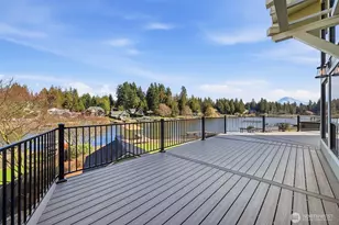 5322 S Island Dr E, Bonney Lake, WA 98391 - Photo 17