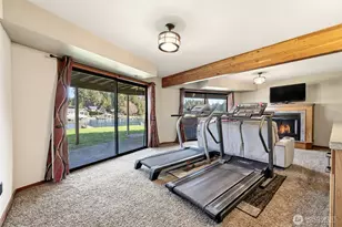 5322 S Island Dr E, Bonney Lake, WA 98391 - Photo 29