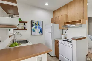 2600 NW 56th St, Seattle, WA 98107 - Photo 11