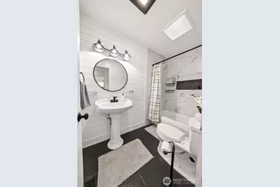 141 Rainier Street S, Buckley, WA 98321 - Photo 17