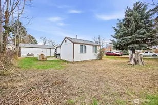 17 E 13th Ave, Kennewick, WA 99336 - Photo 17