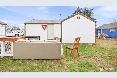17 E 13th Ave, Kennewick, WA 99336 - Photo 15