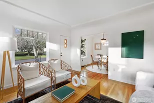 4001 NE 57th St, Seattle, WA 98105 - Photo 3