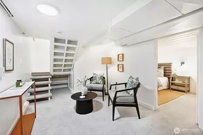 4001 NE 57th Street, Seattle, WA 98105 - Photo 17