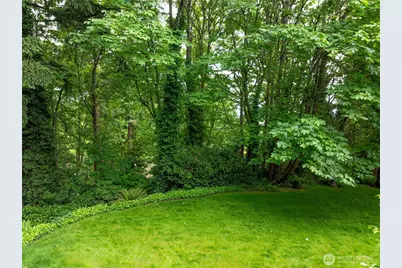 73 Xx SE 38th Street, Mercer Island, WA 98040 - Photo 5