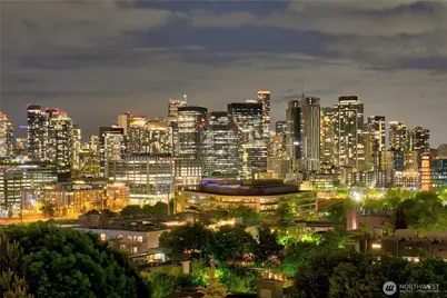 922 Nob Hill Avenue N, Seattle, WA 98109 - Photo 37