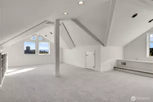 922 Nob Hill Ave N, Seattle, WA 98109 - Photo 25