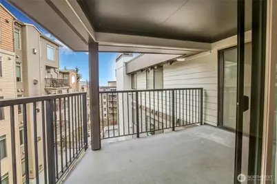 5000 California Avenue SW #406, Seattle, WA 98136 - Photo 17