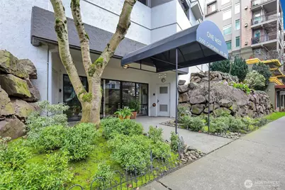 5000 California Avenue SW #406, Seattle, WA 98136 - Photo 1