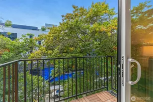 2108 1st Ave N, Seattle, WA 98109 - Photo 21