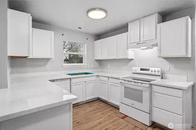 20101 17th Avenue Ct E, Spanaway, WA 98387 - Photo 11