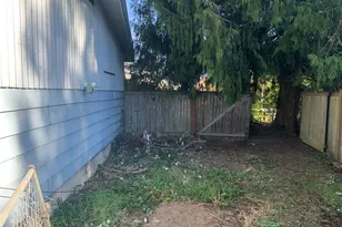 19424 Winesap Rd, Bothell, WA 98012 - Photo 9