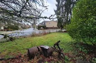 19424 Winesap Rd, Bothell, WA 98012 - Photo 5