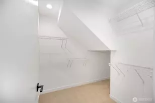 2110 1st Ave N, Seattle, WA 98109 - Photo 23