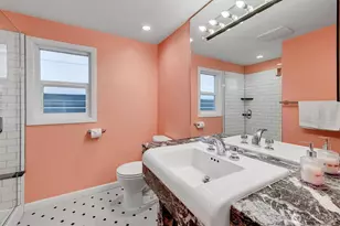 1252 NE 89th St, Seattle, WA 98115 - Photo 11