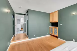1252 NE 89th St, Seattle, WA 98115 - Photo 9