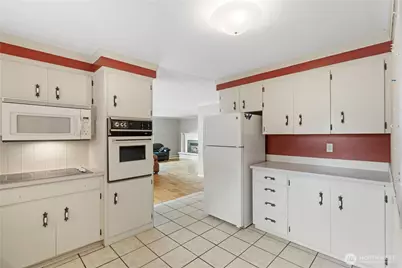 1717 E Street, Lynden, WA 98264 - Photo 9