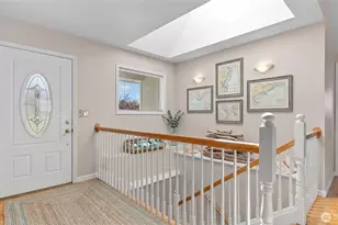 1042 Shorecrest Pl, Camano Island, WA 98282 - Photo 7