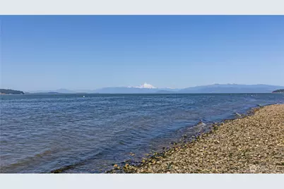 1042 Shorecrest Place, Camano Island, WA 98282 - Photo 29