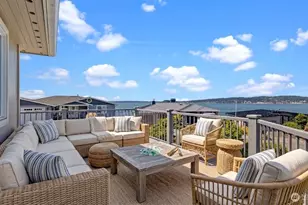 1042 Shorecrest Pl, Camano Island, WA 98282 - Photo 13