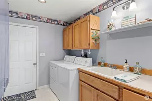 1042 Shorecrest Pl, Camano Island, WA 98282 - Photo 19