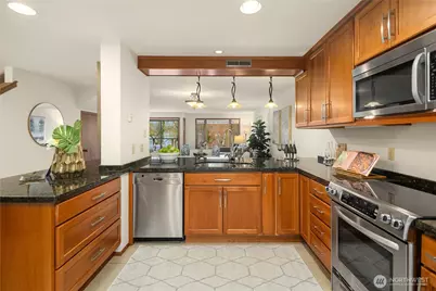 6121 NE 175th Street #A308, Kenmore, WA 98028 - Photo 15