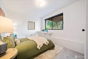 10901 NE 151st St, Bothell, WA 98011 - Photo 17