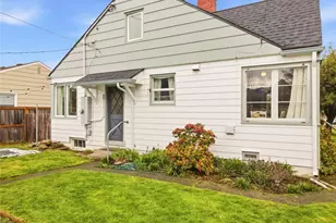 302 S Albert St, Port Angeles, WA 98362 - Photo 31