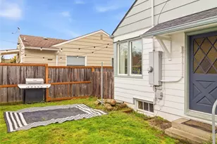 302 S Albert St, Port Angeles, WA 98362 - Photo 31