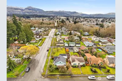 302 S Albert Street, Port Angeles, WA 98362 - Photo 37
