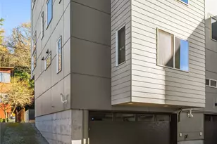 2455 Wickstrom Pl SW, Seattle, WA 98116 - Photo 35