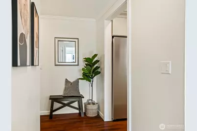 733 Lake Street S #301, Kirkland, WA 98033 - Photo 27