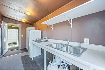 20000 S Lakeshore Road, Chelan, WA 98816 - Photo 19