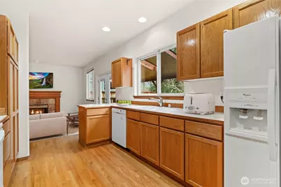 12325 Heron Place, Lake Stevens, WA 98258 - Photo 7