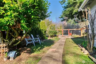 1555 Panorama Dr, Point Roberts, WA 98281 - Photo 3