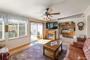 836 Harman Way S, Orting, WA 98360 - Photo 13