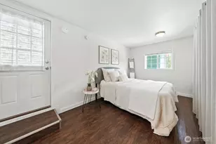 805 36th St, Anacortes, WA 98221 - Photo 17