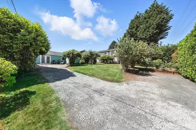 805 36th Street, Anacortes, WA 98221 - Photo 19