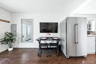 805 36th St, Anacortes, WA 98221 - Photo 9