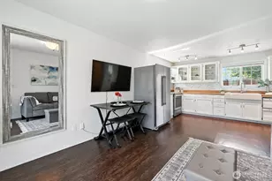 805 36th St, Anacortes, WA 98221 - Photo 15