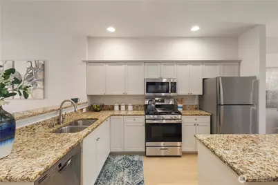 9217 122nd Court NE #119, Kirkland, WA 98033 - Photo 5