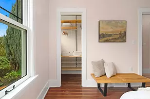 3818 Corliss Ave N, Seattle, WA 98103 - Photo 17