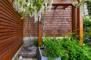 891 E Lake Samish Dr, Bellingham, WA 98229 - Photo 25