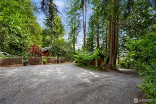 891 E Lake Samish Dr, Bellingham, WA 98229 - Photo 33