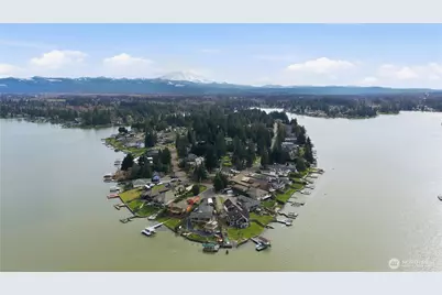 4713 N Island Drive, Bonney Lake, WA 98391 - Photo 35