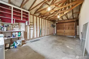 4713 N Island Dr, Bonney Lake, WA 98391 - Photo 15